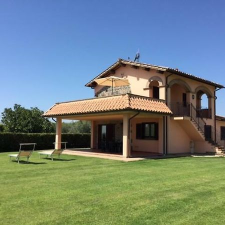 Agriturismo Battaglini Больсена Екстер'єр фото