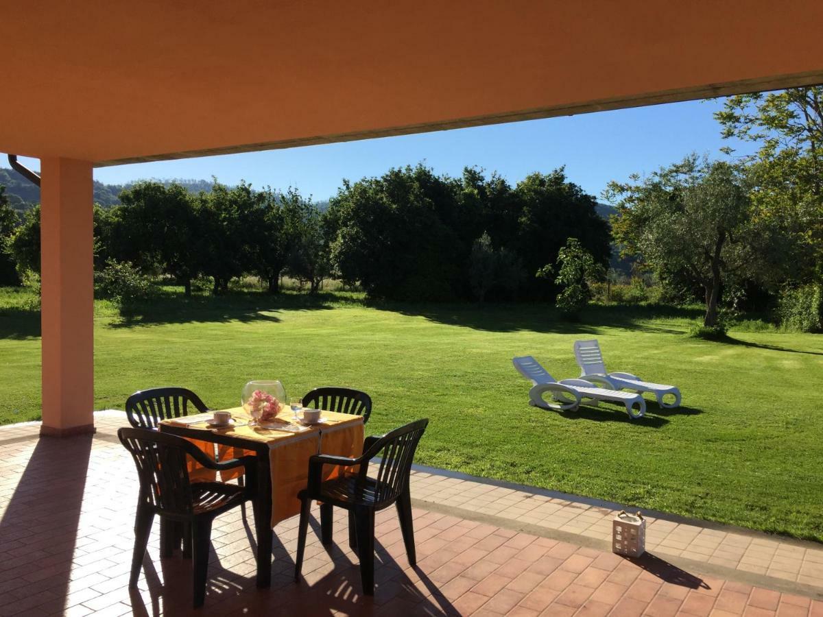 Agriturismo Battaglini Больсена Екстер'єр фото