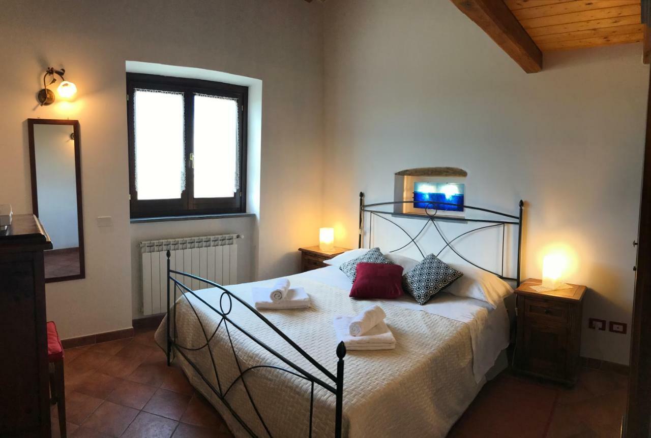 Agriturismo Battaglini Больсена Екстер'єр фото