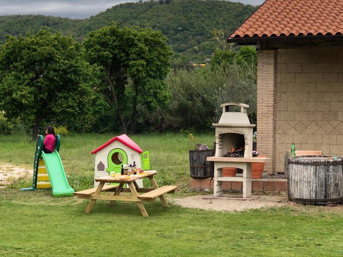 Agriturismo Battaglini Больсена Екстер'єр фото
